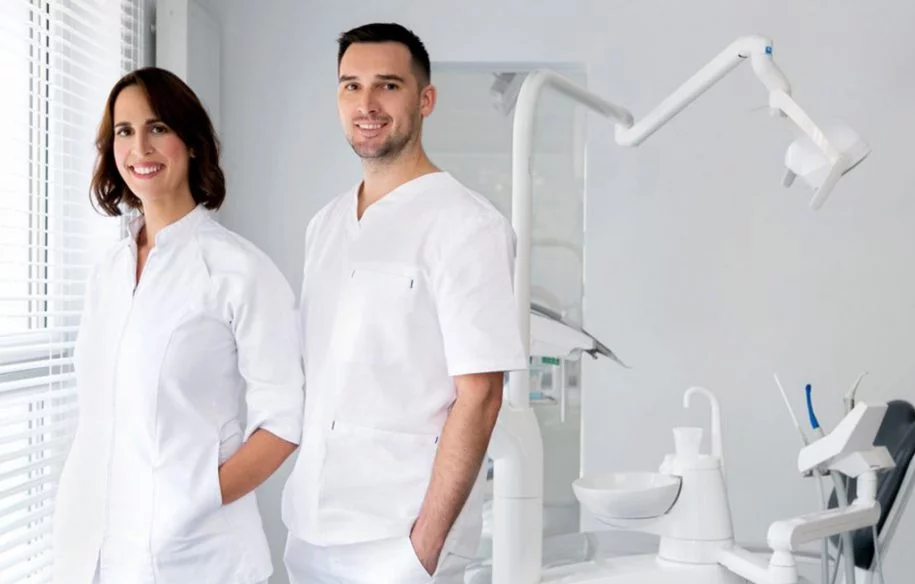 Naš tim 1 Dental Sandev